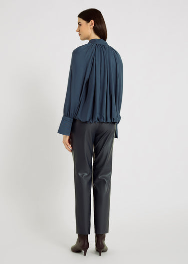 Pantalon femme gris Arthur – matière souple structurée, silhouette décontractée chic