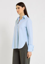 Chemise Aurore bleu ciel – twill chevron texturé, coupe droite, base arrondie