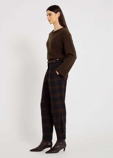 Pantalon élégant femme bleu marine laine barrel poches passepoilées dos – Finn