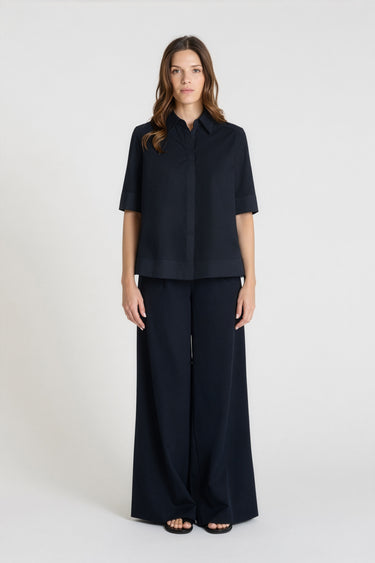 Chemise femme bleu marine popeline coton, volume boîte court, manches courtes