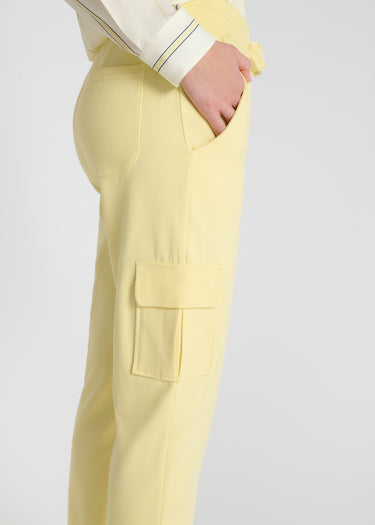 Jogging femme confortable jaune moutarde en molleton, style décontracté chic - Grigoripoe