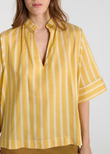 Chemisier Jacinthe rayé, blouse manche courte femme avec bas de manche fendu et détails plissés en Tencel