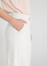 Jogging large blanc femme Jivoe – détail poche côté, tissu molleton doux coton élasthanne