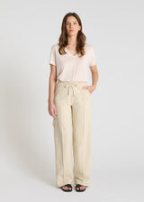 Pantalon molleton femme Jivo beige dune coupe large taille élastiquée poche latérale