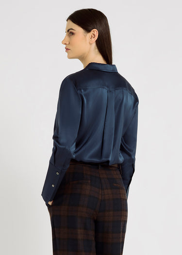 Chemisier soie bleu nuit femme – Nisha, manches longues poignets boutonnés, tenue élégante