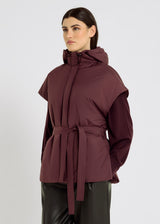 Veste kimono matelassée femme bordeaux, emmanchure basse, fentes côtés – Susan