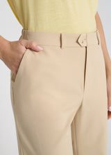 Pantalon femme élégant beige, tissu costume souple, coupe droite fluide - Tadi