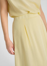 Détail jupe Tulipe jaune Tencel zip latéral discret doublure confort opacité