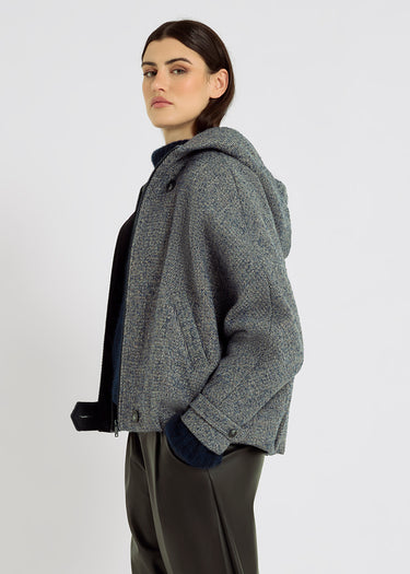 Blouson Antoine bleu indigo – boutons corozo, découpe dos, doublure intérieure confort
