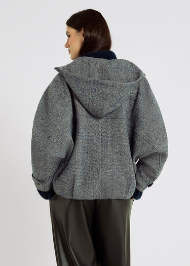 Blouson laine femme bleu indigo Antoine – volume arrondi, plis bas, silhouette chic
