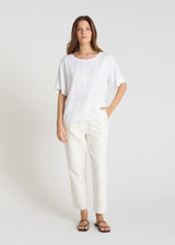T-shirt femme blanc en lin col rond, coupe ample couture apparente – Aubino
