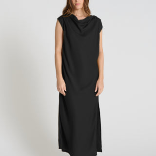 Robe longue noire femme Badiane Tencel col bénitier drapé coupe droite fentes côtés
