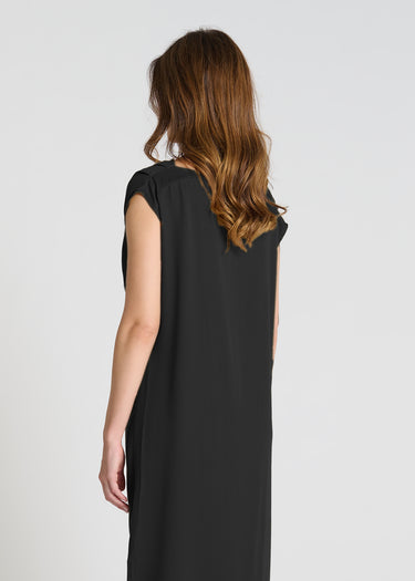 Vue arrière robe Badiane noir fentes côtés Tencel coupe droite tombé aérien
