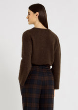 Pull femme baby alpaga marron chocolat Ben – coupe droite courte, tenue chic pour femme au quotidien

