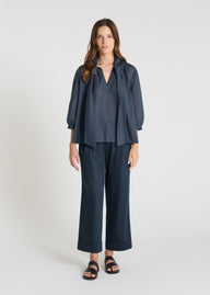 Blouse femme voile de coton rayé bleu nuit col bouffant Camélia vue de face
