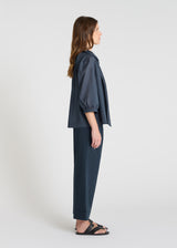 Chemisier femme chic rayé bleu manches longues fluides détail col bouffant