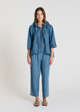 Veste femme jean bleu indigo capuche zippée coupe évasée Cana
