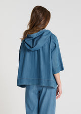 Veste jean femme bleu indigo coton fermeture zippée poches passepoilées
