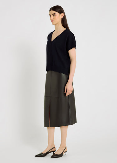 Jupe noire simili cuir femme Colette – ligne crayon longue, fermeture zip dos, pinces devant et dos, tenue chic

