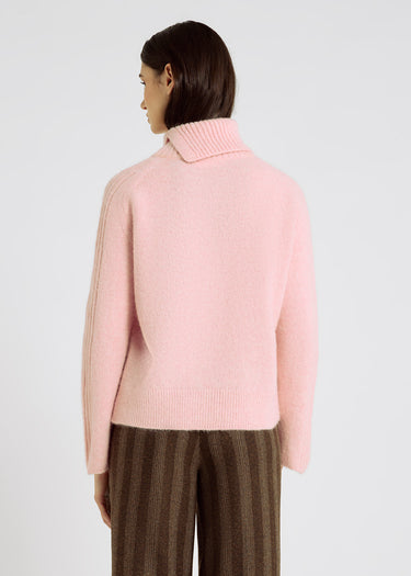 Pull oversize rose femme Dante – baby alpaga doux et chaud, emmanchure marteau, silhouette décontractée chic
