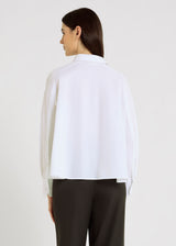 Chemise blanche coton femme Dezba – coupe courte évasée, poignets doubles bouton, chemise blanche femme chic
