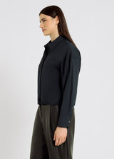 Chemise bleu marine femme coton stretch découpe arrondie bas ajustable – Eliza
