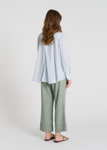 Chemise bleu femme évasée dos plis, belle chemise pour femme chic et originale – Fresia

