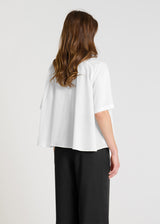 Chemise blanche voile de coton femme manches courtes emmanchure marteau bas évasé coupe ample Hortensia