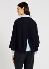 Pull bleu nuit chic femme col V – manches chauve-souris, fente dos graphique, pull oversize femme, John

