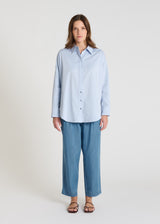 Chemise oversize coton chevron bleu ciel femme, col boutonné nacre, manches longues - Karla
