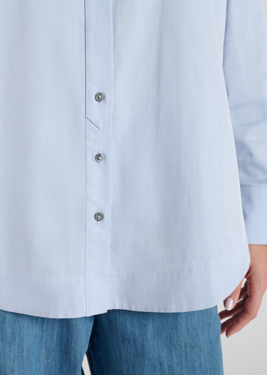 Chemise femme chic bleu ciel en coton, coupe droite oversize, poignets ajustables - Karla
