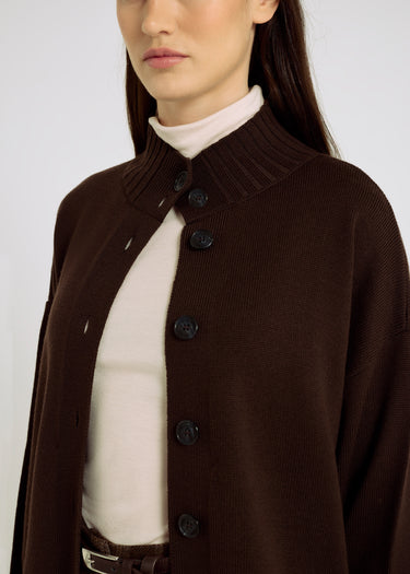 Gilet femme classe marron mérinos – volume boîte, boutons corozo, pull sans manche femme, Leon
