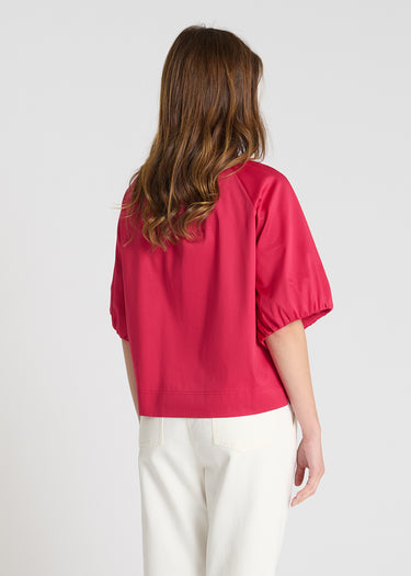 Vue dos blouse rose indien, fronces épaules, top femme chic satin de coton, coupe structurée
