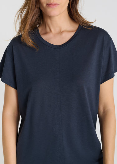 Tee shirt femme bleu marine jersey coton découpes structurantes devant
