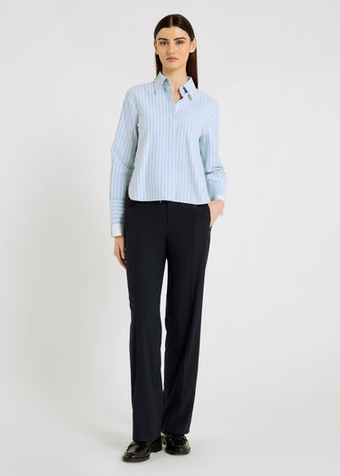 Pantalon Oliver bleu nuit en flanelle, vue de face – jambes larges droites, taille élastiquée

