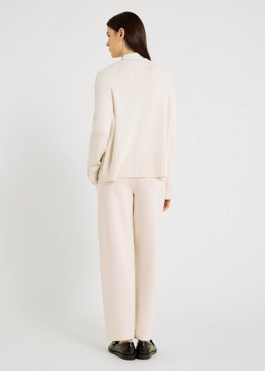 Pantalon femme en molleton beige – Philip, jambes larges oversize, tenue décontractée chic
