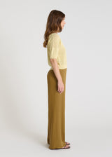 Pull Posy jaune porté pull manche courte femme coton ajouré léger respirant mi-saison
