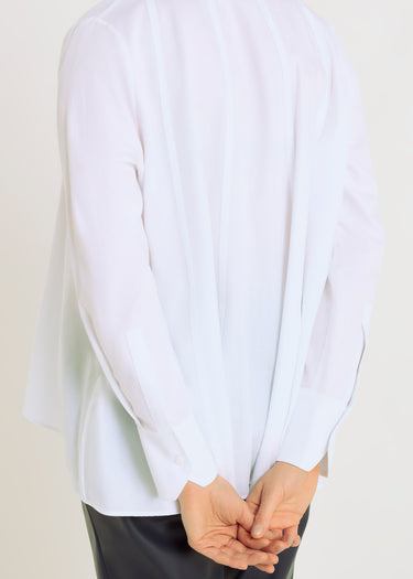 Chemise Rebecca blanche twill chevron – volume évasé, tenue décontractée chic, chemise en coton femme
