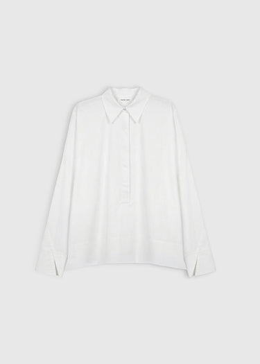 Blouse blanche femme chic tendance, popeline coton, découpes graphiques, emmanchure basse – Simone
