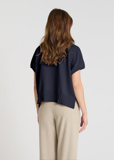 Pull femme sans manches bleu nuit, encolure V structurante, maille coton - Vue arrière détail nervure Tournesol
