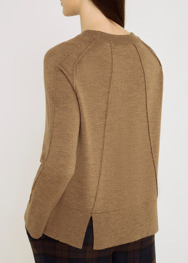 Pull en merinos femme beige caramel, nervures dos, tenue décontractée chic – Tupac
