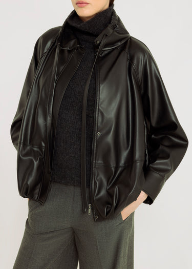 Veste zippée femme noire – silhouette enveloppante contemporaine, blouson mi-saison William
